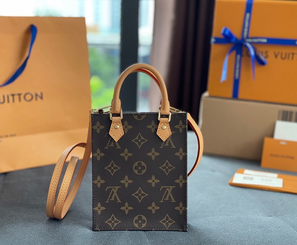 ルイヴィトンバッグ正面デザイン